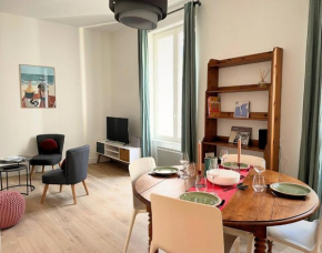 T3 Lumineux Proche de la Mer avec Place de Parking